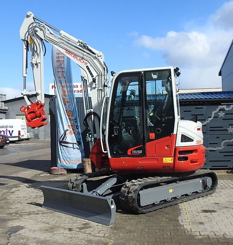 TAKEUCHI TB260