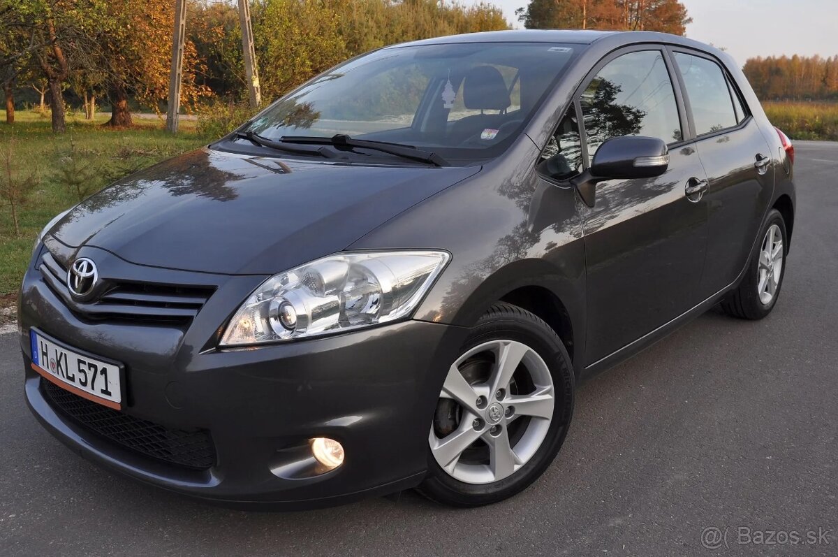 Toyota Auris 1.6 Premium+