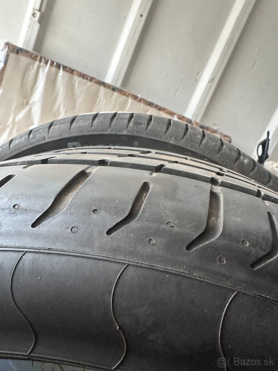 Pirelli P Zero 2 255/45 R19