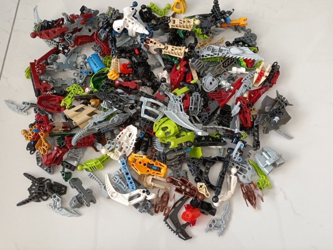 Kúpim Lego Bionicle diely