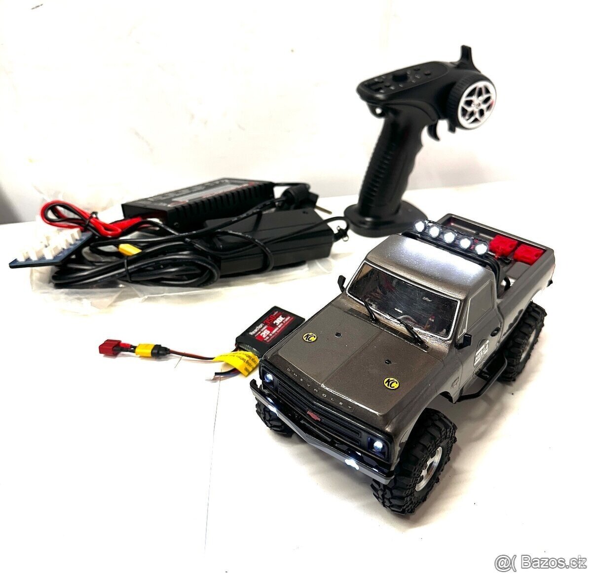 ZÁNOVNÍ Axial SCX24 v MEGA tuningu