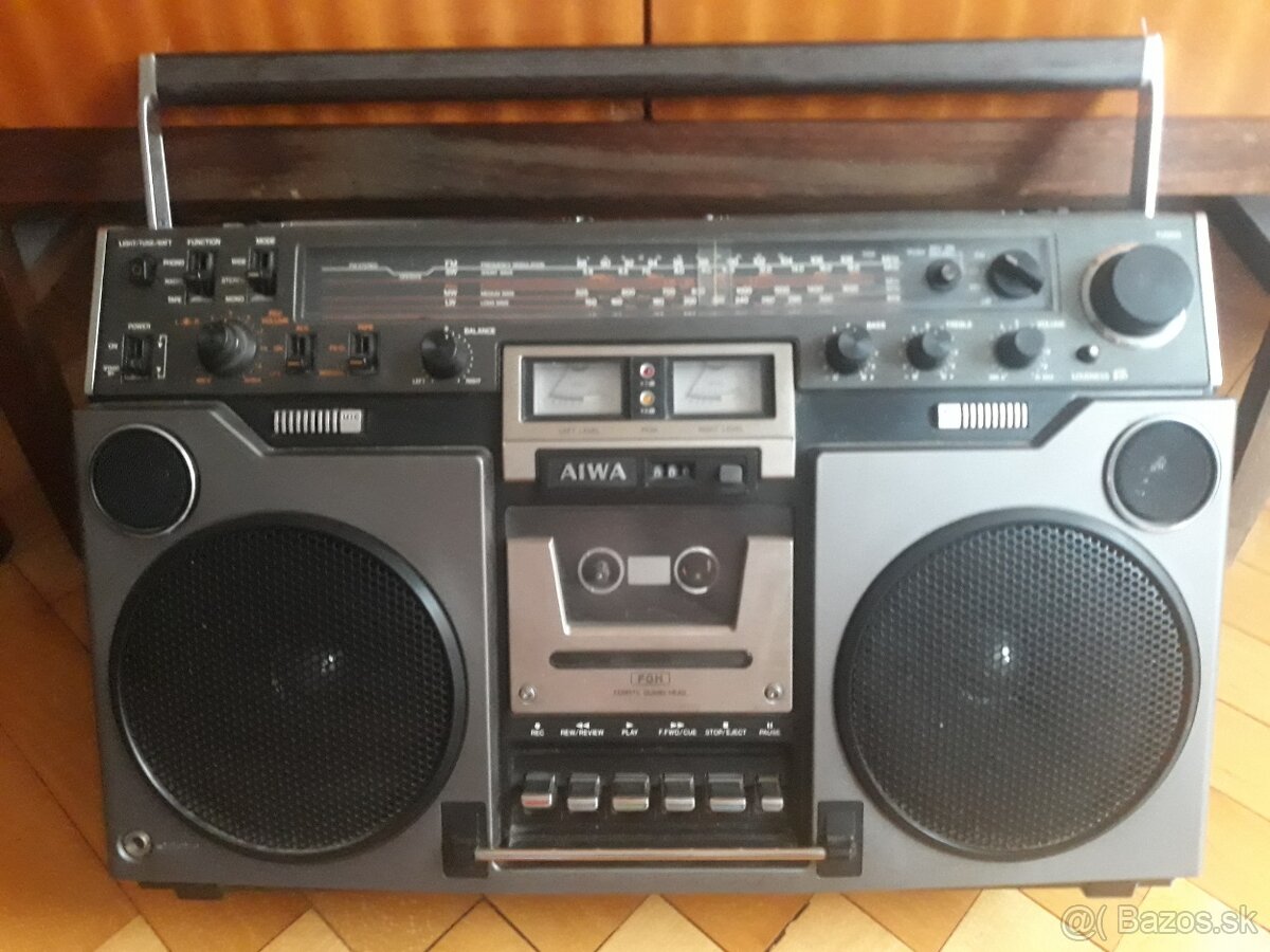 Kazetové rádio AIWA TPR-950