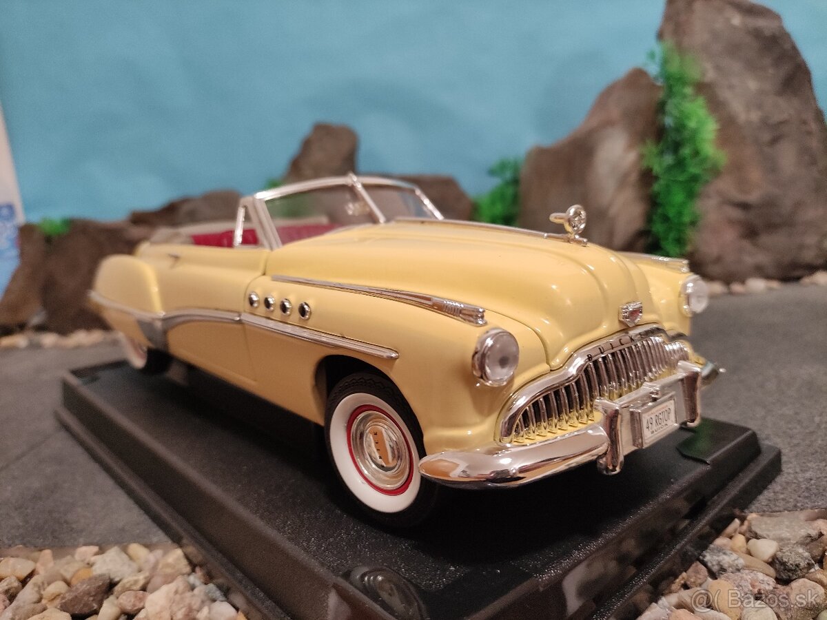 prodám model 1:18 buick roadmaster 1949