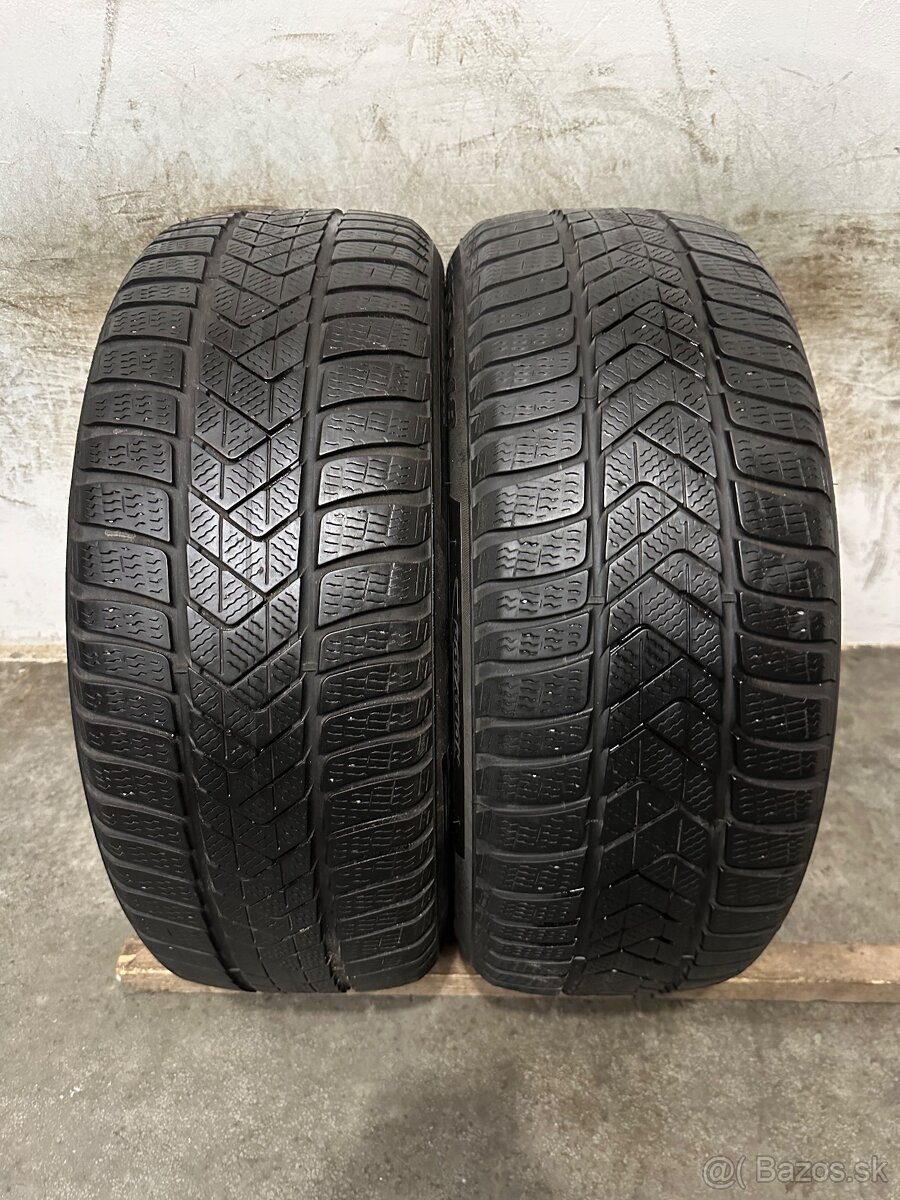 2 zimné pneumatiky 225/55/18 Pirelli