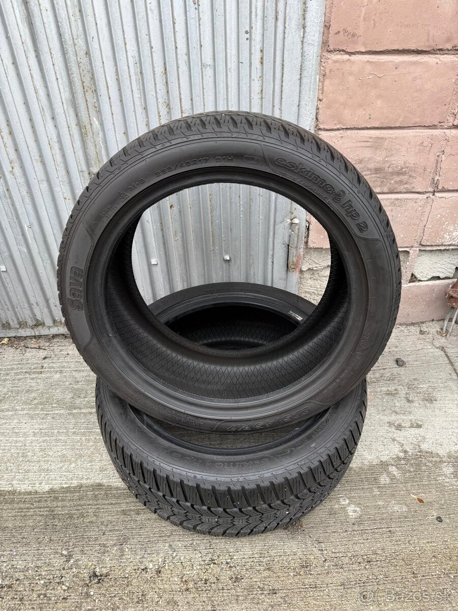 2ks Zimne pneumatiky SAVA 225/45 R17