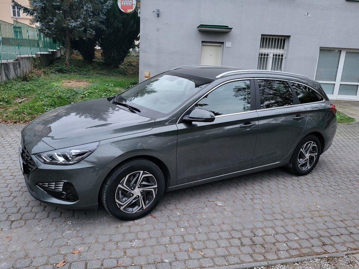 Hyundai i30 CW 1.5 DPI