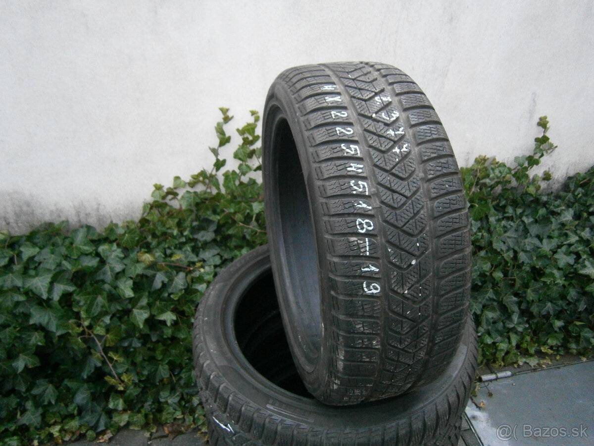 Predám 4x zimné pneu Pirelle 225/45 R18 95VXL