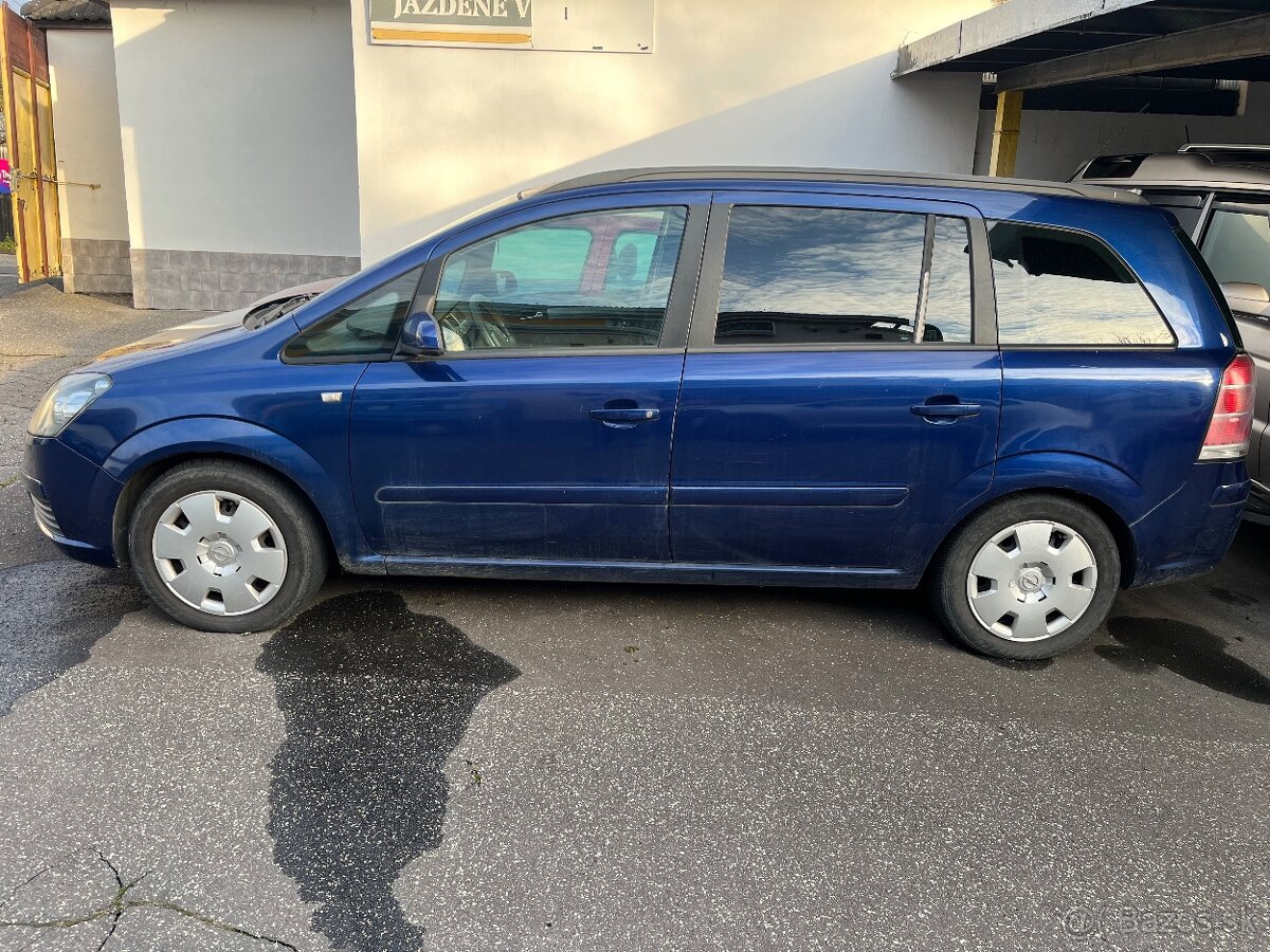 PREDÁM   OPEL  ZAFIRA