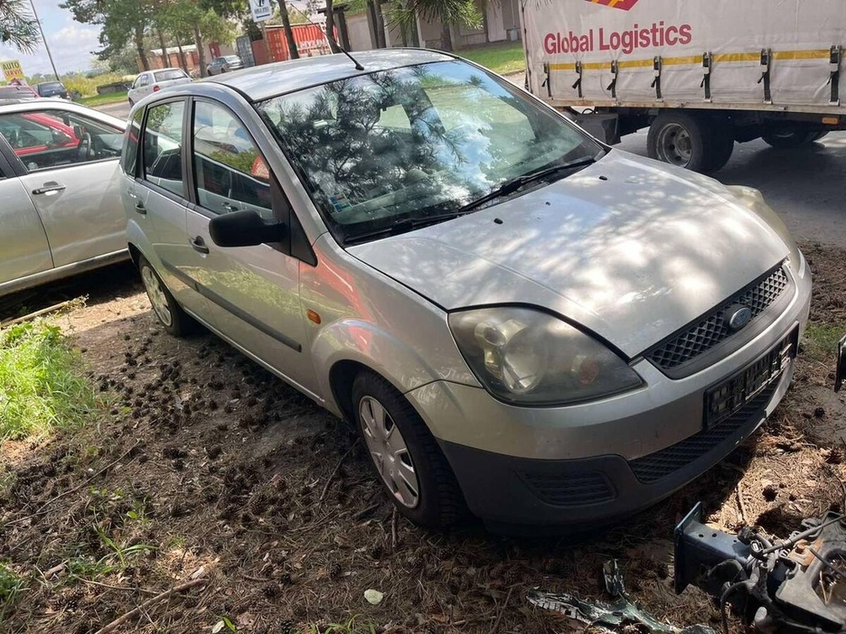 Rozpredám Ford Fiesta 2002-2008 benzín diesel