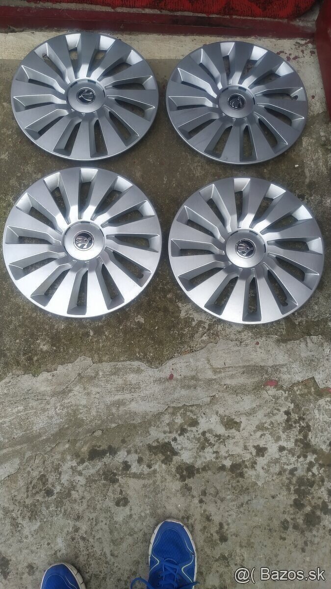 Kryty kolies public e Skoda R14 R15 R16