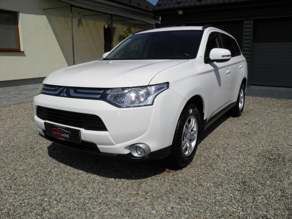 Mitsubishi Outlander 2.2 DI-D Intense A/T