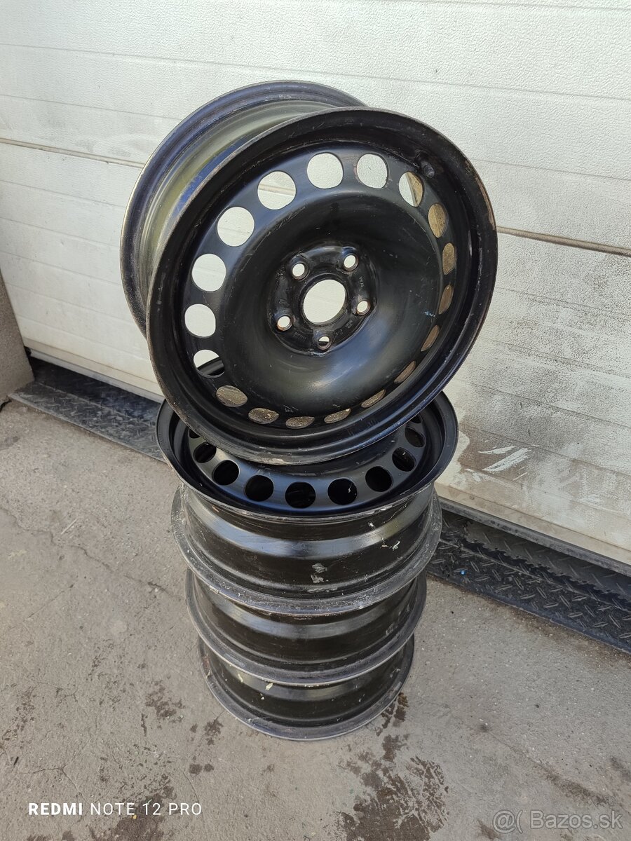 5x112 R16,  ET51  6.5J plechové disky Golf, Octavia