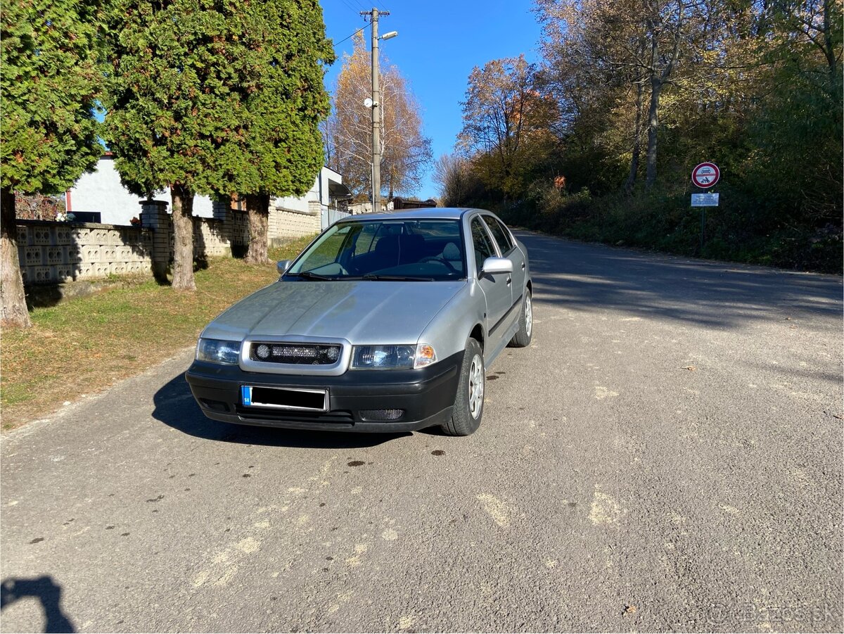 Škoda octavia 1 1.6 74kW