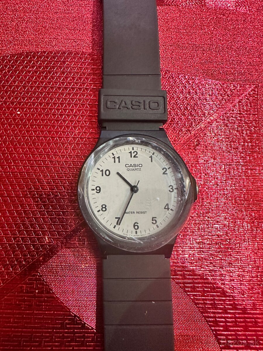 CASIO QUARTZ