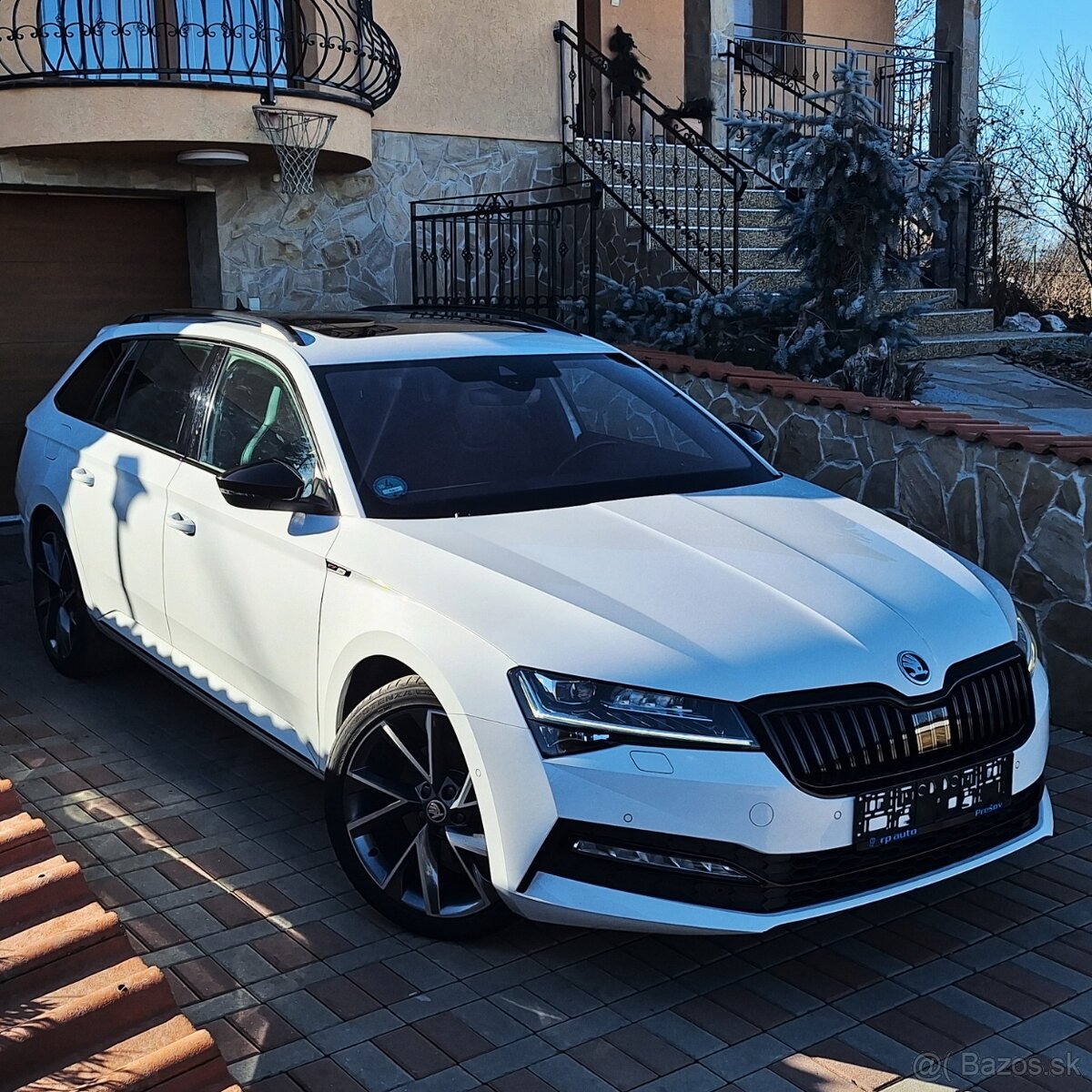 Škoda Superb Combi 2.0 TDI SCR Sportline 4x4 DSG