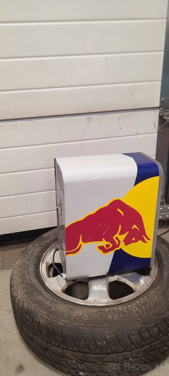 Mini chladnička RED BULL