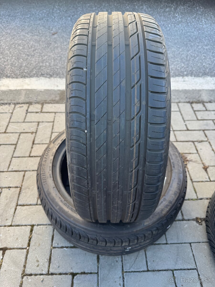 215/50R18 Bridgestone