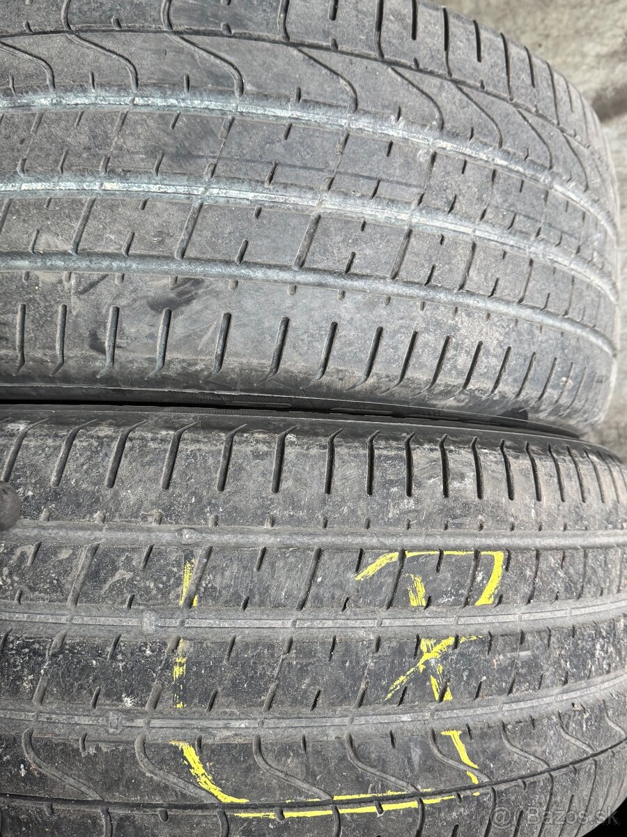 265/45R20.  295/40R20