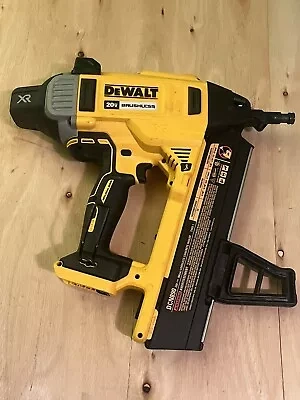 Klincovačka dewalt dcn890