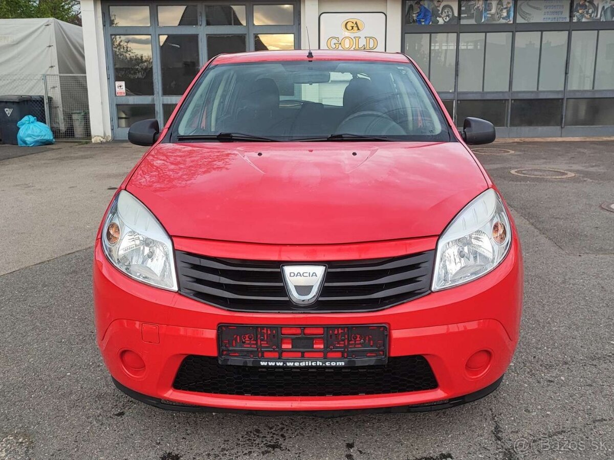 dacia sandero 1.2 2008 červená