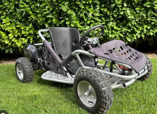 Akumulátorová buggy - HECHT 54812 SILVER