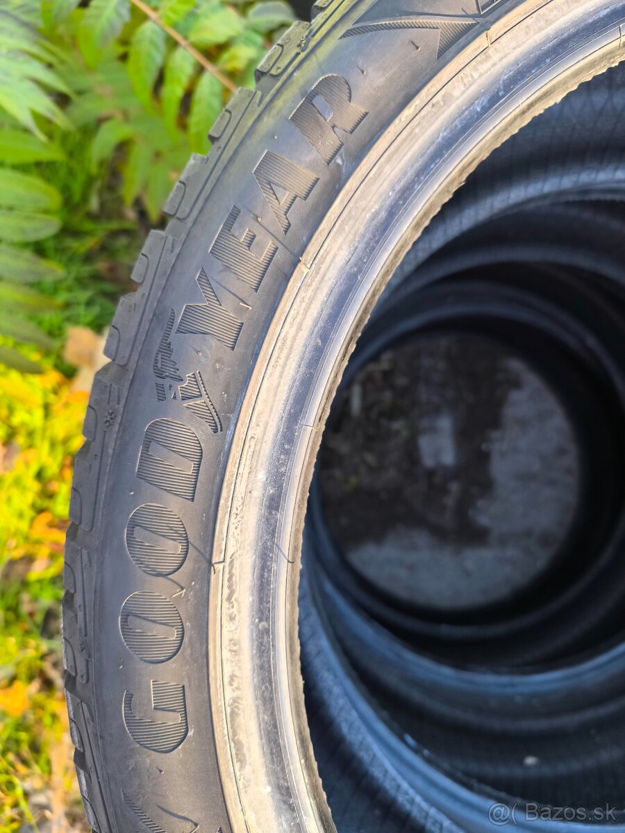 Zimne 225/45/R19 Good Year Ultra Grip, 4ks