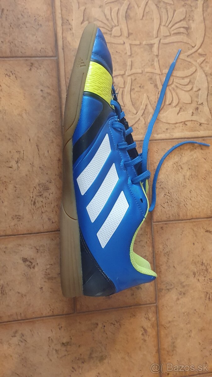 Predam halove kopačky adidas