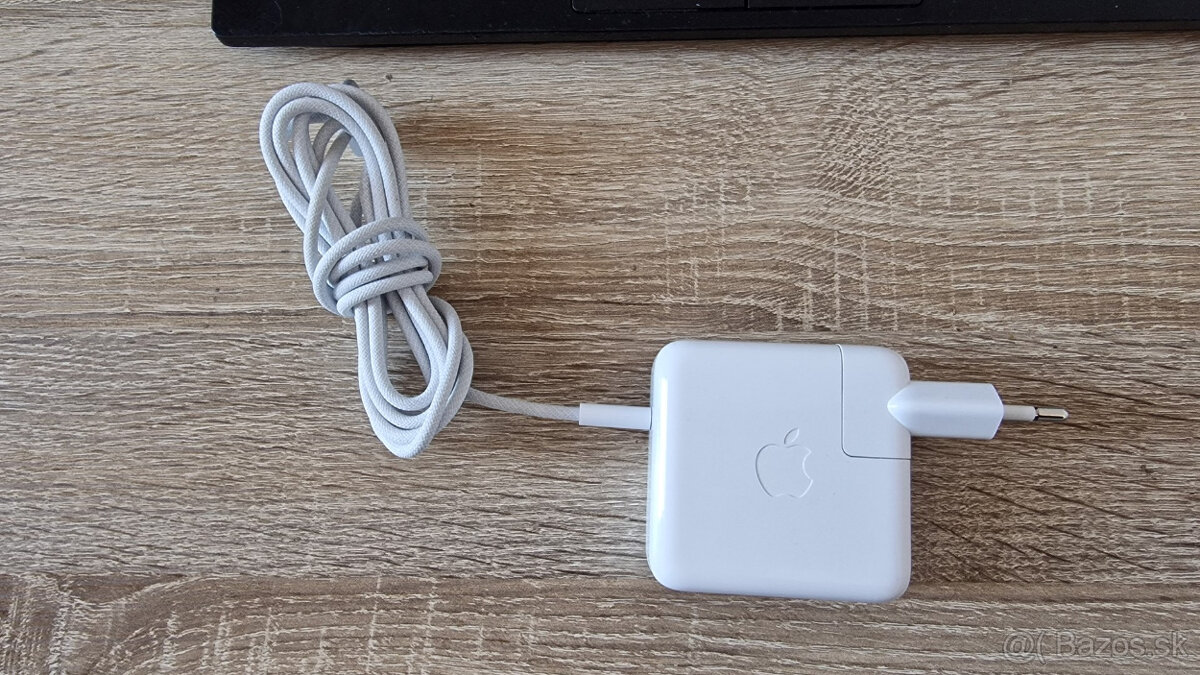 70W USB-C adaptér na Macbook Pro 2023 - originál