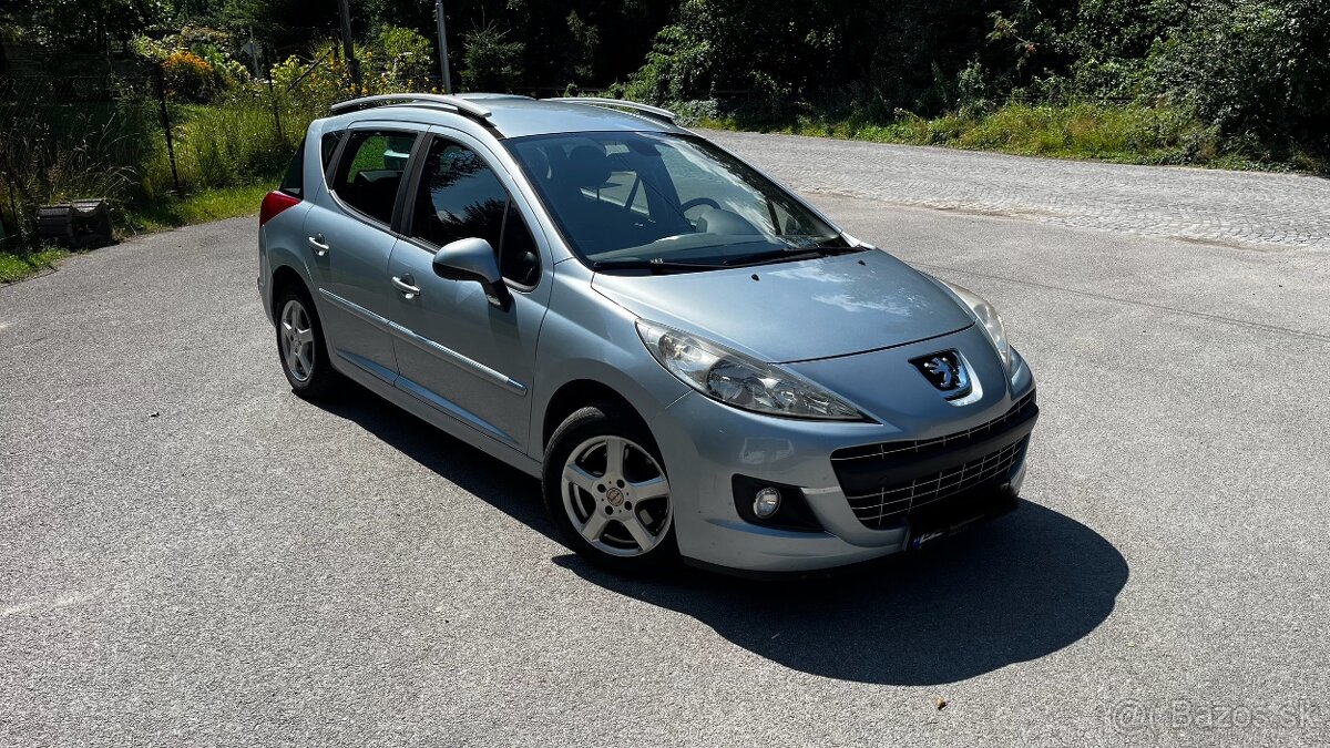 Už za  2600€ skvelý Peugeot 207 SW