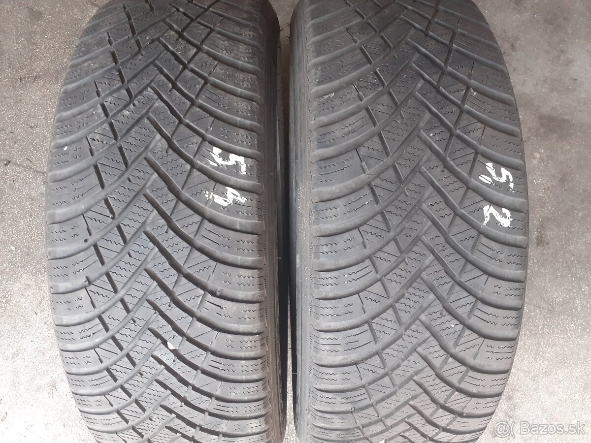 205/55 17" hankook