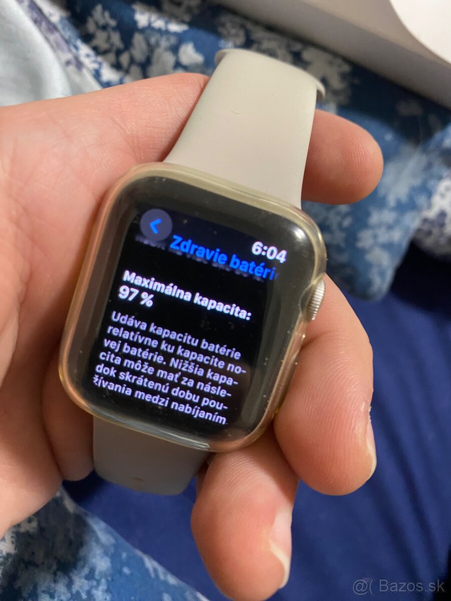 Predám Apple Watch SE generácia 2