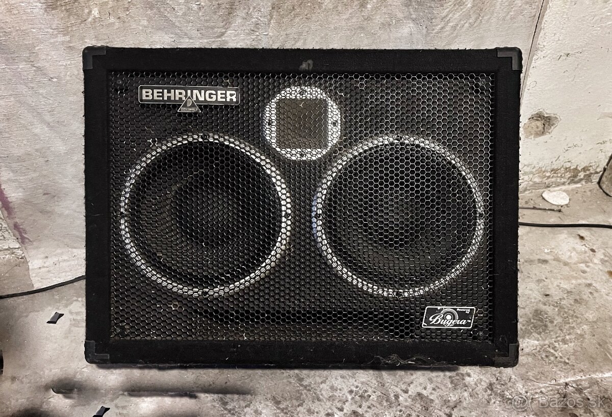 Predám basovú bedňu Behringer Ultrabass BB210