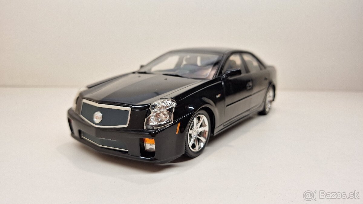 1:18 CADILLAC CTS-V