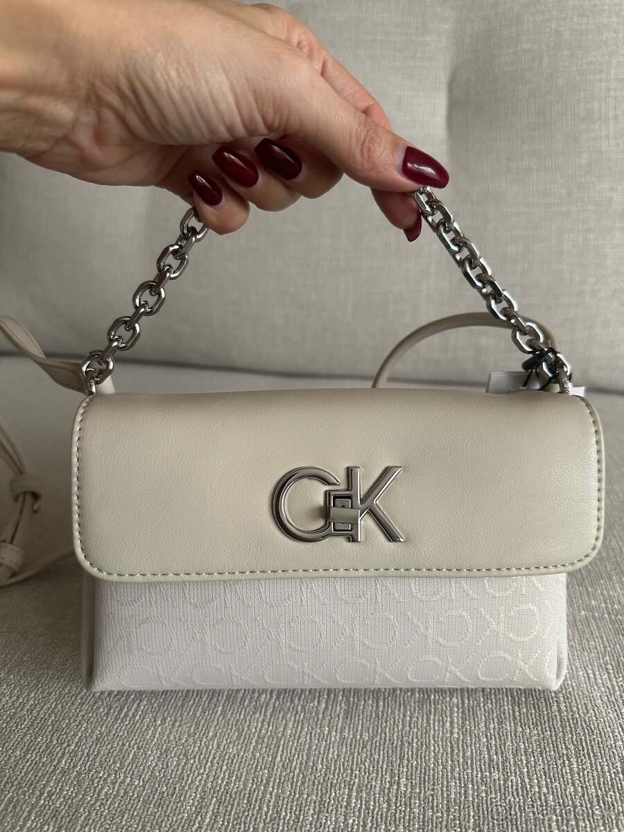 Crossbody kabelka Calvin Klein