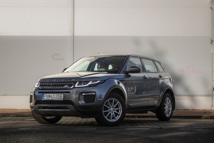 LAND ROVER Evoque 2.0 TD4 e-Capability 2017 Nikdy nebúrané