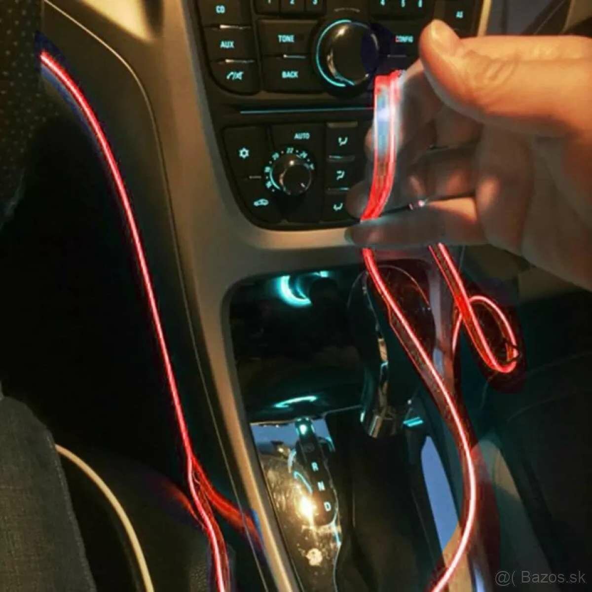 LED svietiace ambientne pasiky do auta