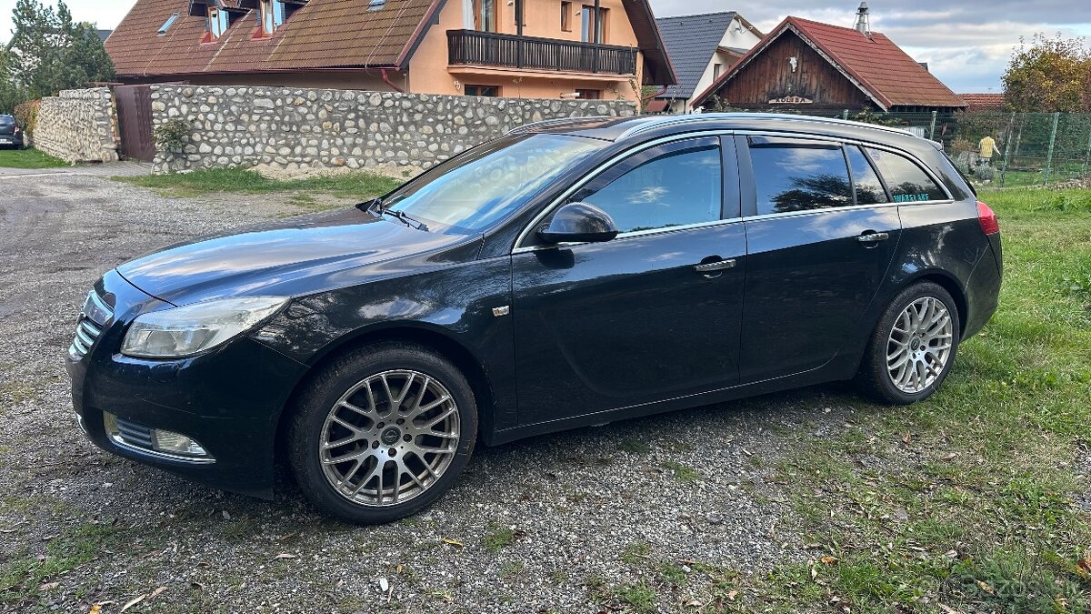 predám opel insignia ST