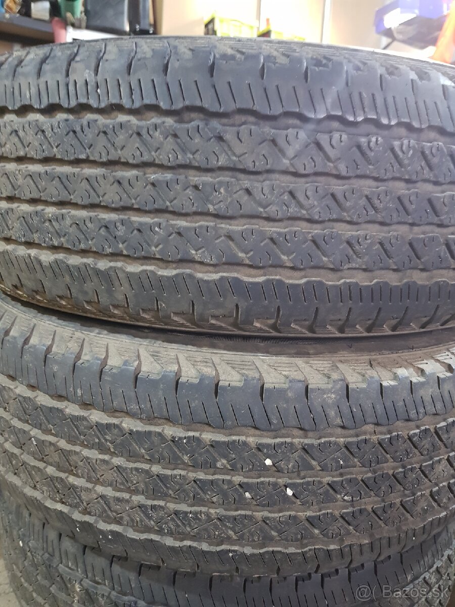 Roadstone SUV pneu 245/60 R18 M+S