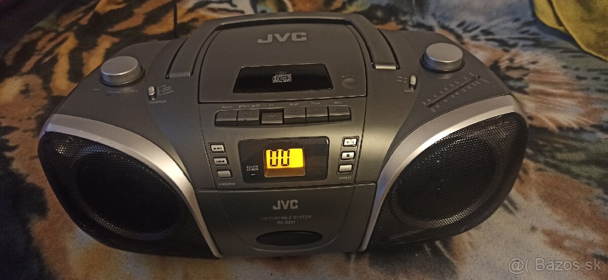 JVC CD radiomagnetofon