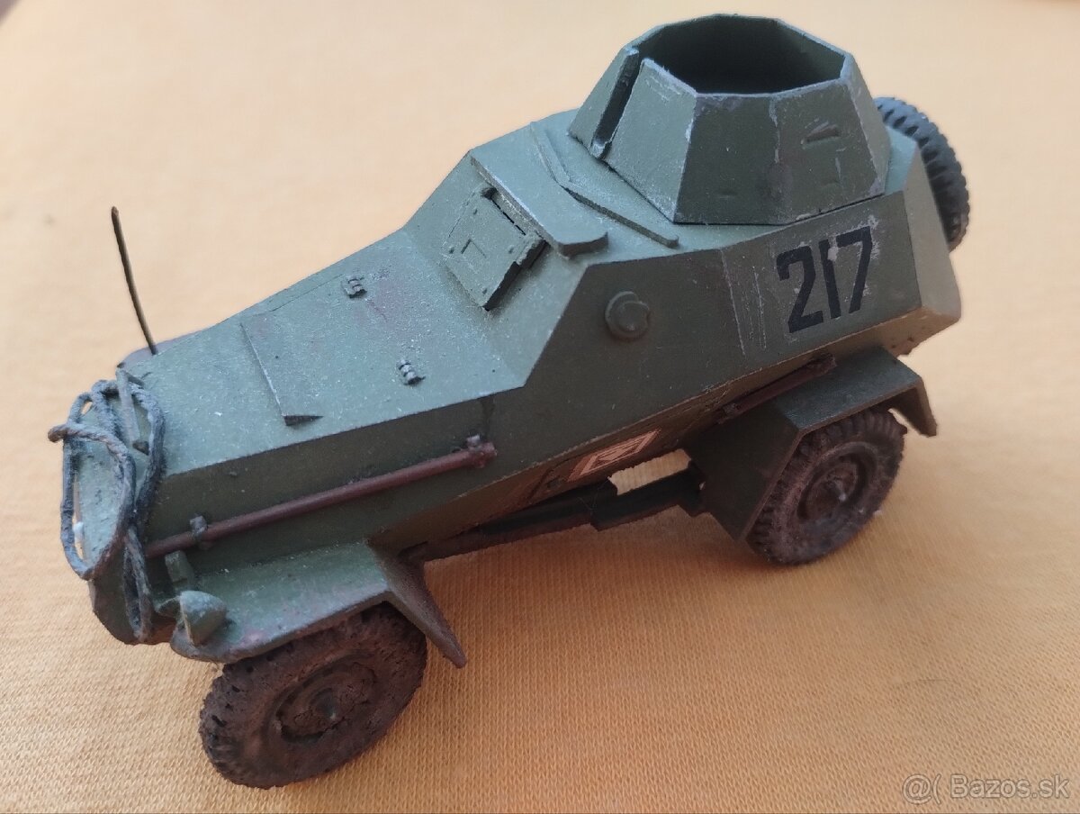 Plastikové modely 1/35 zhotovené-vojenská technika