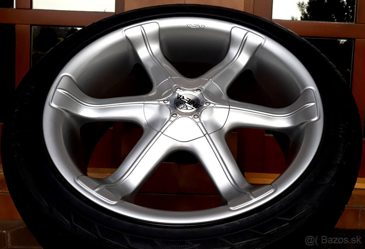 alu R20 5x114,3, pneu 275/40, Jeep Grand Cherokee