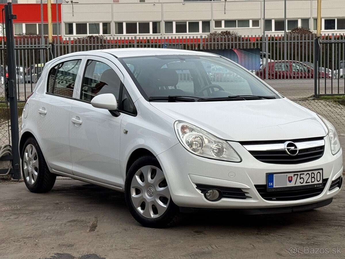 Opel Corsa 1.2 16V Essentia