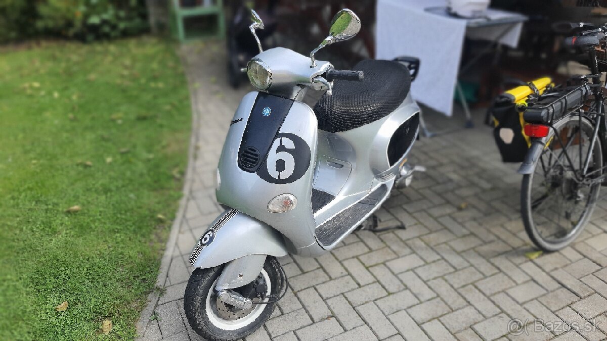 Vespa 125