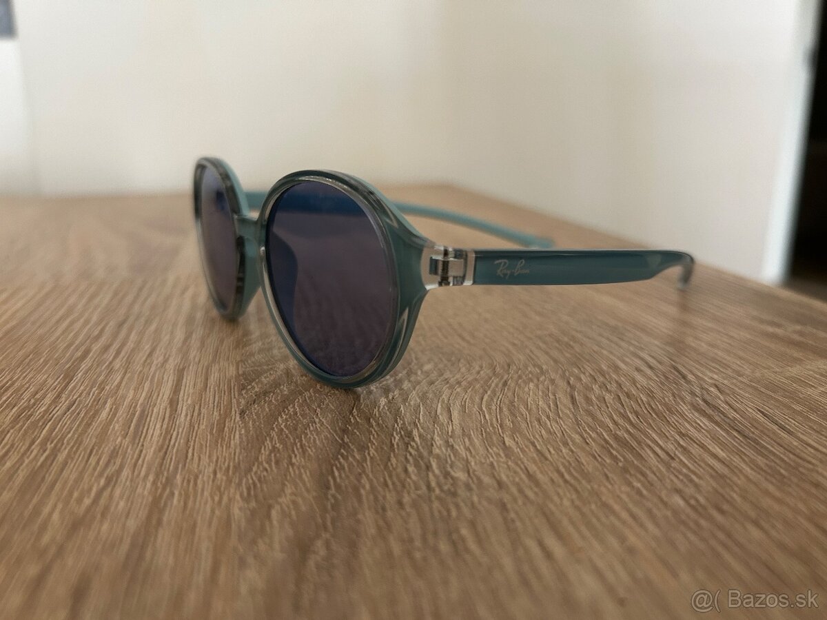 Ray-Ban junior slnečné okuliare