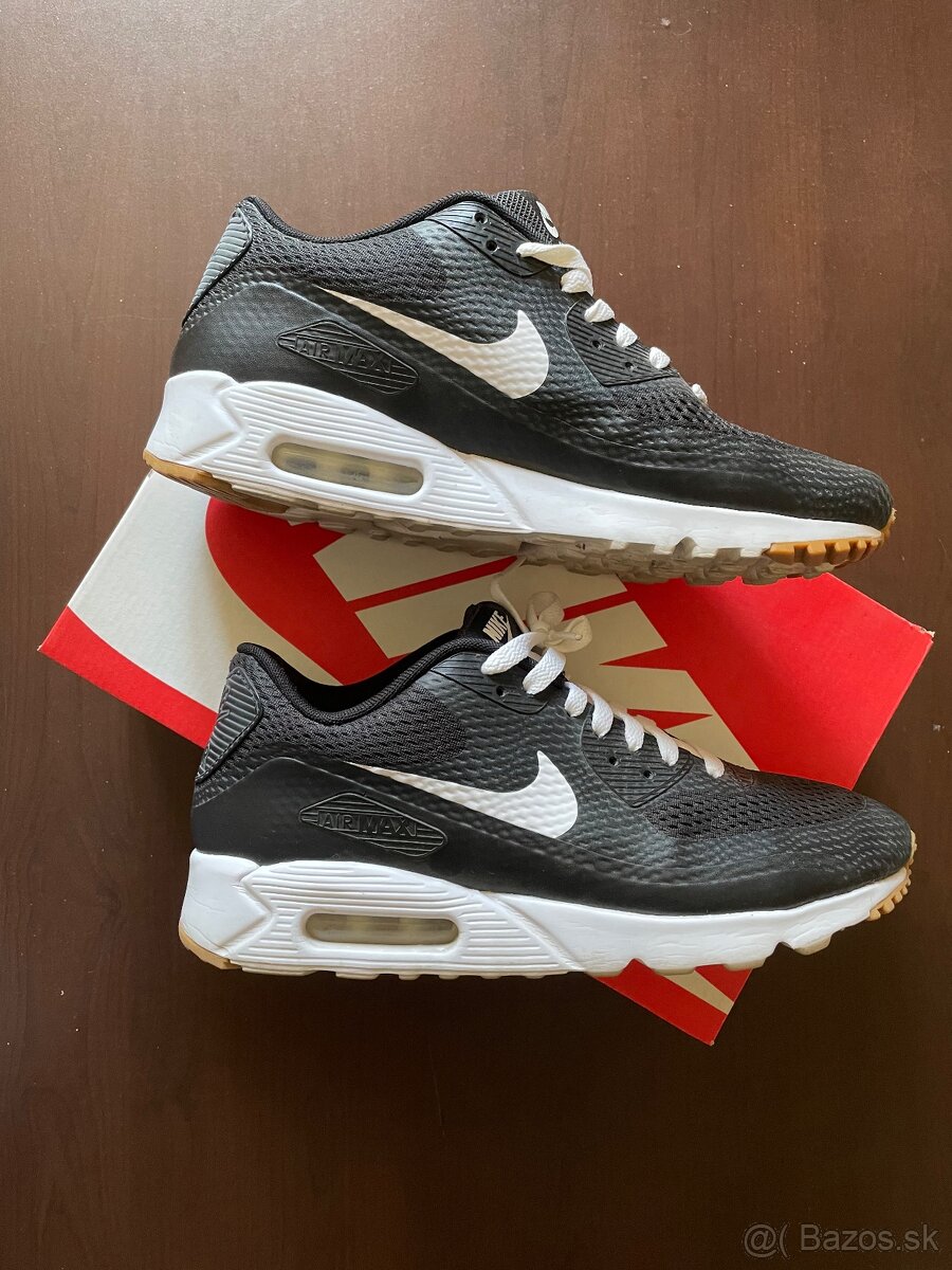 NIKE AIR MAX 90 ULTRA ESSENTIAL