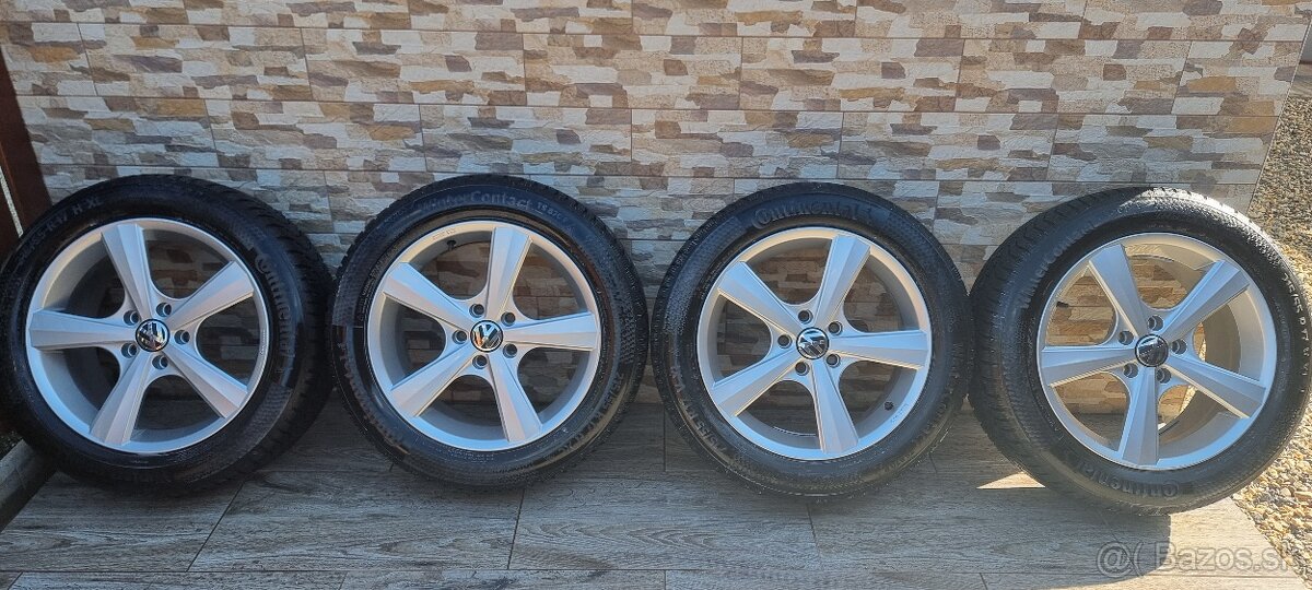 Predám zimnú sadu 5x112 r17 /Continental 215/55 r17 zimné