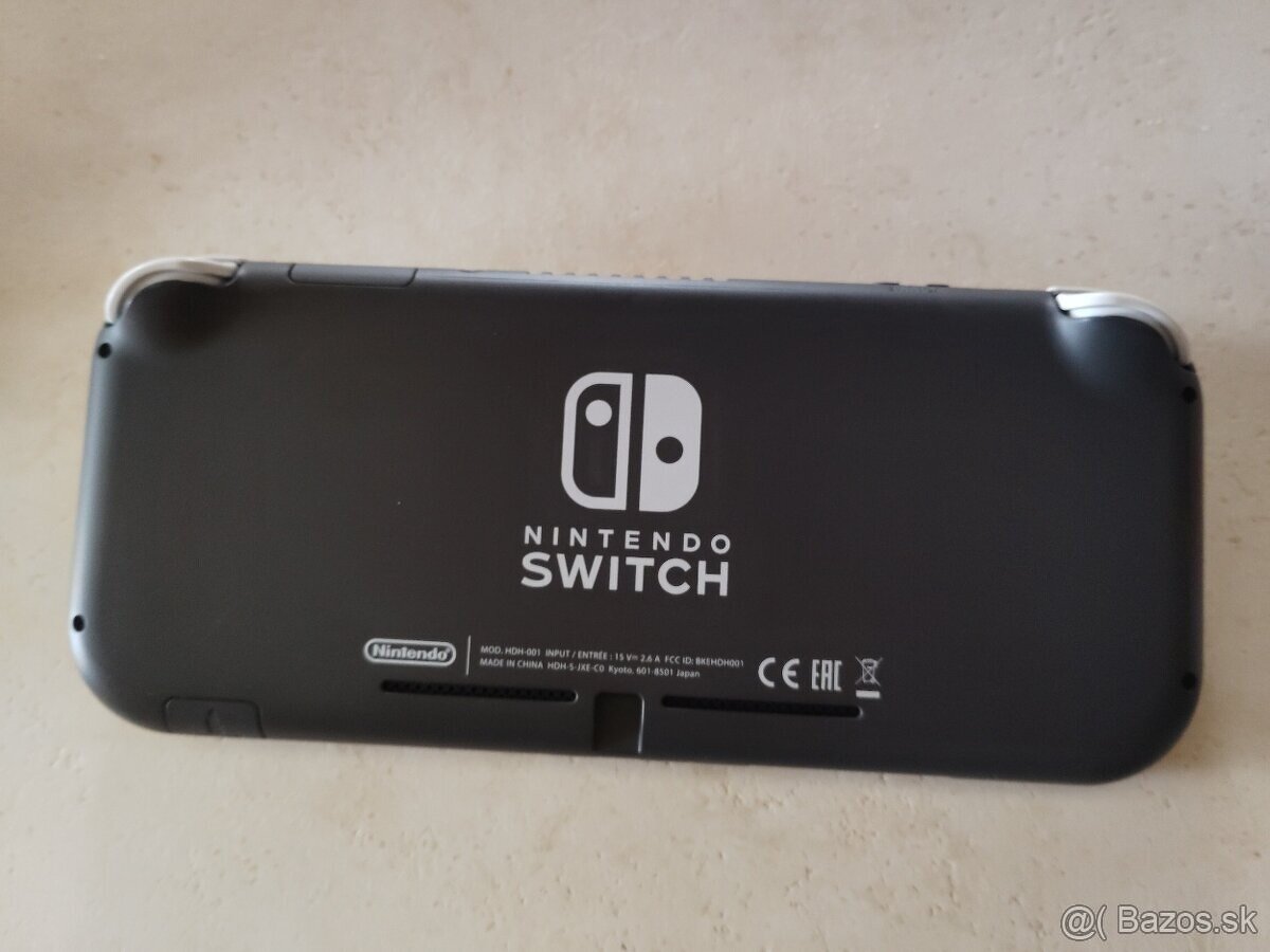 Nintendo switch lite