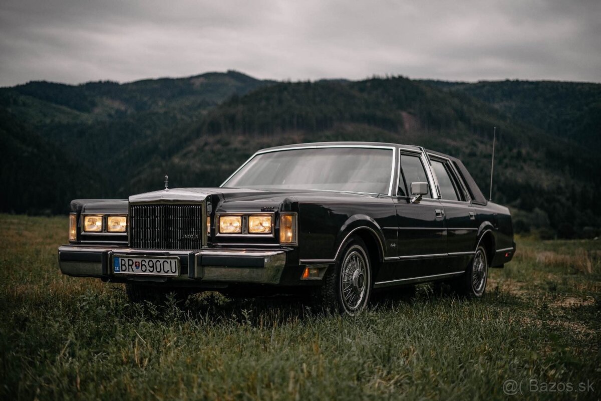 Lincoln Towncar