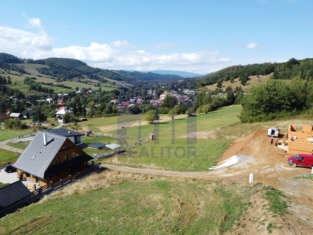 Na predaj pozemok - stavebný na rodinný dom, 1.009 m2, Brezn