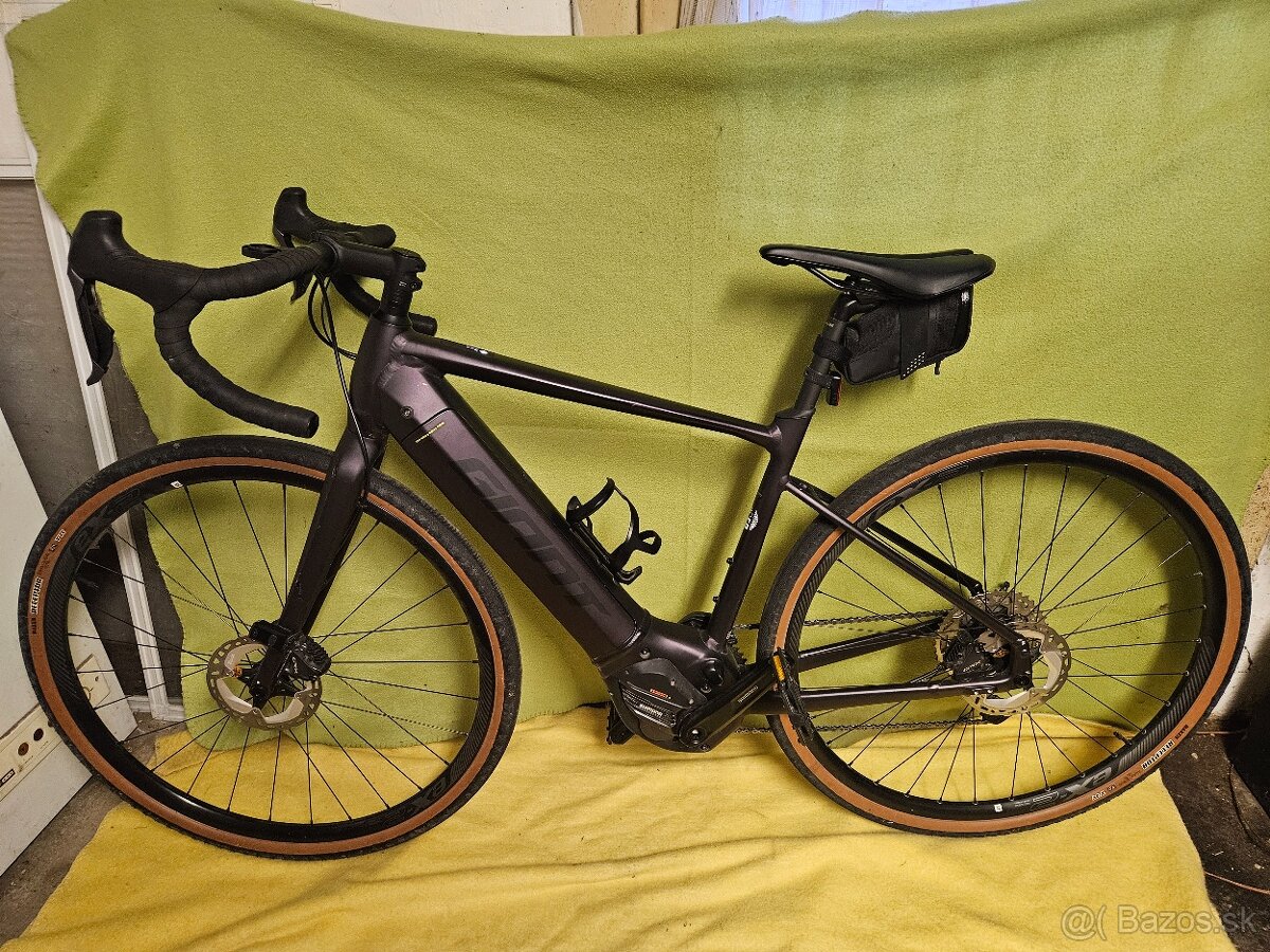 Giant Revolt E+pro gravel ebike